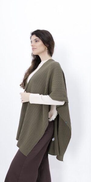 Alternative view of Ruana