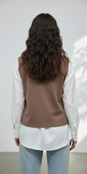 Alternative view of Chaleco Basico