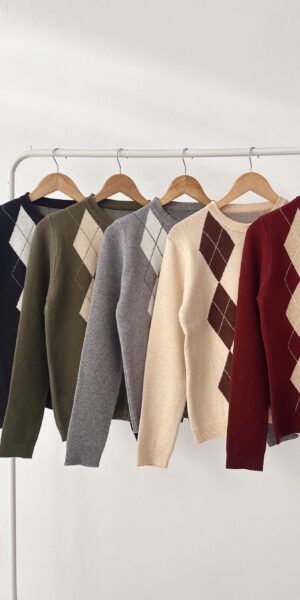 Alternative view of Saco Rombos Berry